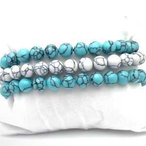 Aura New in the box Turquoise and White adjustable Beaded Bracelet Set